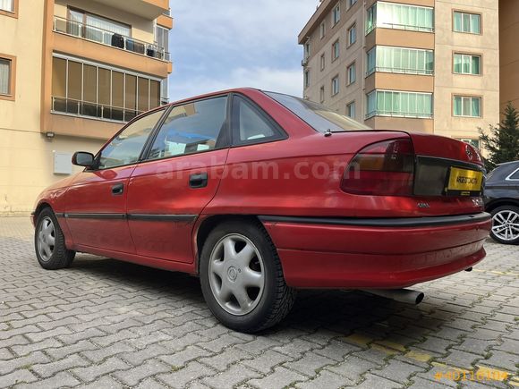 ARGEDEN 1998 MODEL OPEL ASTRA SEDAN GLS YENİ MUAYENELİ