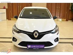 ATA HYUNDAI PLAZADAN 2022 RENAULT CLIO 1.0 TCE TOUCH OV