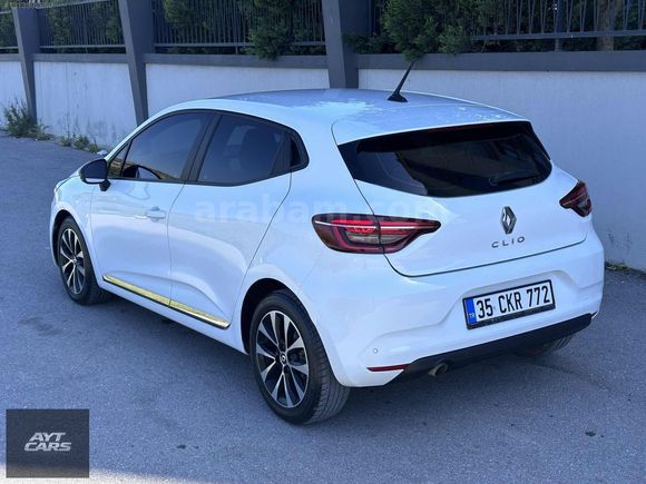 AYTCARS - 2023 RENAULT CLİO 1.0 TCE TOUCH 6 İLERİ 90 HP..!!