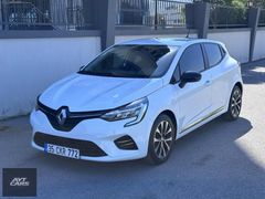 AYTCARS - 2023 RENAULT CLİO 1.0 TCE TOUCH 6 İLERİ 90 HP..!!