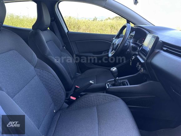 AYTCARS - 2023 RENAULT CLİO 1.0 TCE TOUCH 6 İLERİ 90 HP..!!
