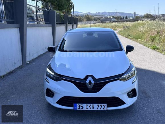 AYTCARS - 2023 RENAULT CLİO 1.0 TCE TOUCH 6 İLERİ 90 HP..!!