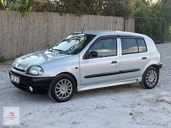 Renault Clio 1.6