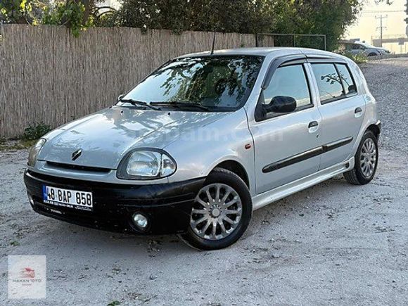 Renault Clio 1.6