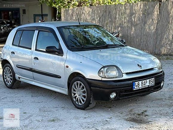 Renault Clio 1.6