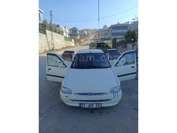 Sahibinden Ford Escort 1.6 CLX 1998 Model