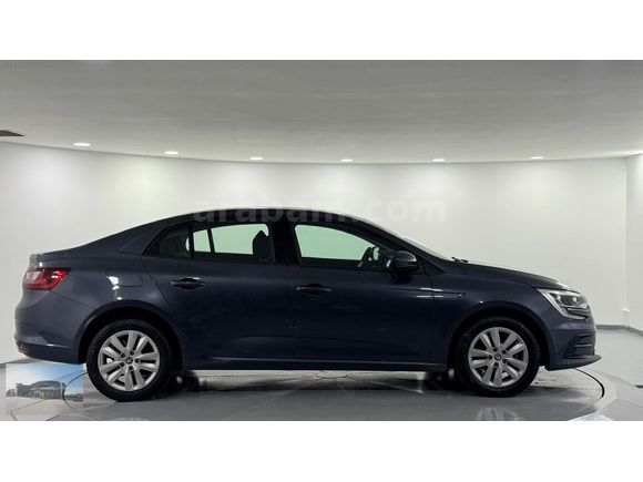 2025 Megane 1.3 TCe Touch EDC / 9.959 KM "%0,79 KREDİ"