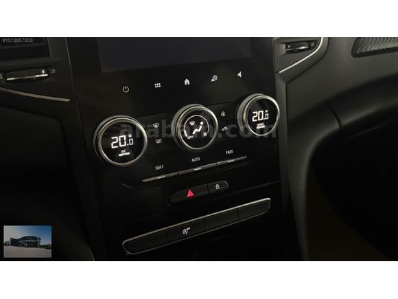 2025 Megane 1.3 TCe Touch EDC / 9.959 KM "%0,79 KREDİ"