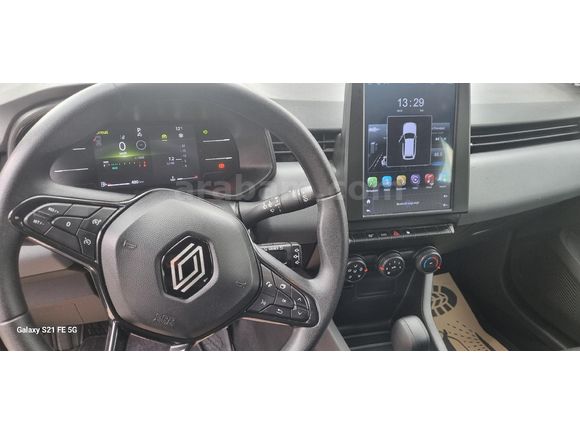 Sahibinden Renault Clio 1.0 TCe Equilibre 2023 Model