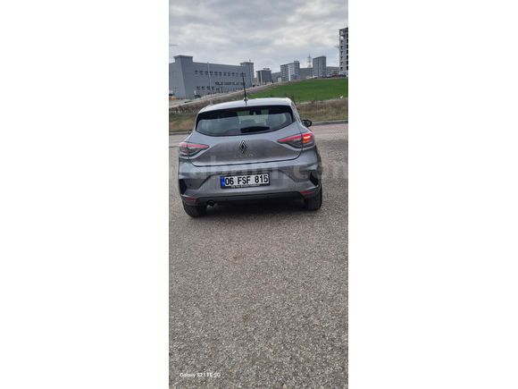 Sahibinden Renault Clio 1.0 TCe Equilibre 2023 Model