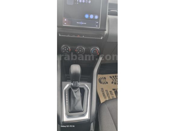 Sahibinden Renault Clio 1.0 TCe Equilibre 2023 Model