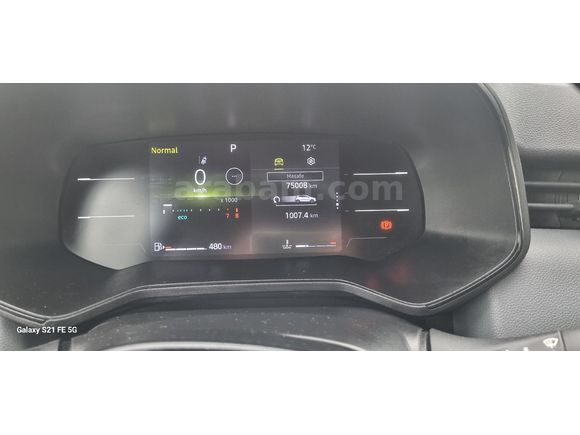 Sahibinden Renault Clio 1.0 TCe Equilibre 2023 Model