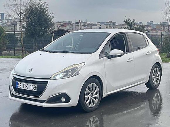 HİLAL MOTORS - 2015 Peugeot 208 / 1.2 PureTech Acsess