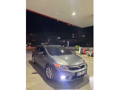 Sahibinden Honda Civic 1.6i VTEC Eco Elegance 2012 Model 