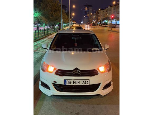 Sahibinden Citroen C4 1.6 HDi Attraction 2011 Model 