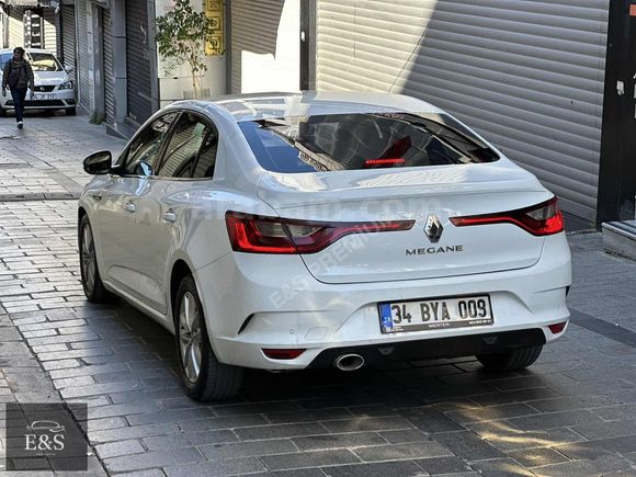E&S PREMİUM DAN MEGANE TOUCH DİZEL OTOMATİK