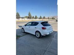 Masrafsız tüm bakımlari yeni extra lı Seat Ibiza 2012 Model 