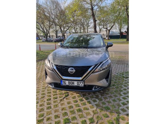 Nissan Qashqai 1.3 DIG-T Design Pack 2022 Model otomatik 40.000km