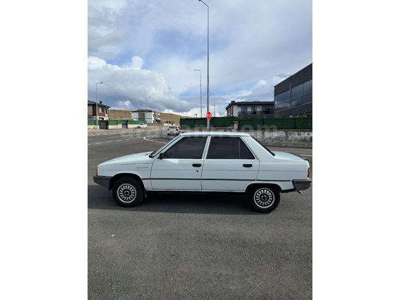 Sahibinden Renault R 9 1.4 Broadway 1991 Model