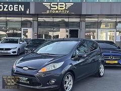 SB OTOMOTİV'DEN TAM OTOMATİK FORD FİESTA 1.4 TİTANİUM