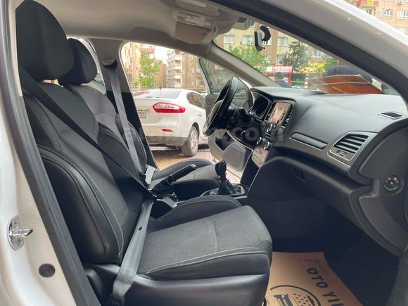 2018 MODEL 1.5 DİZEL JOY PAKET MANUEL VİTES TEMİZ BAKIMLI