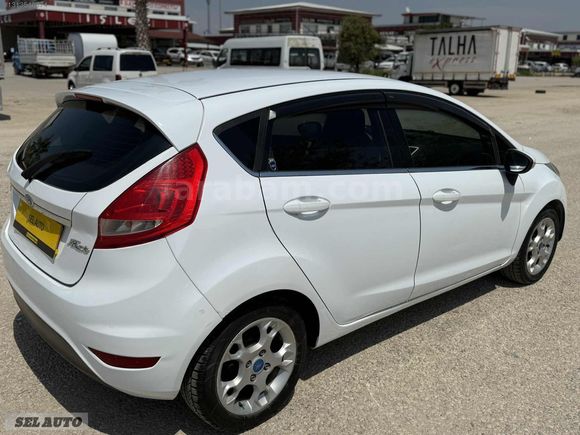 2012 MDL FORD FIESTA 1.4 TİTANİUM