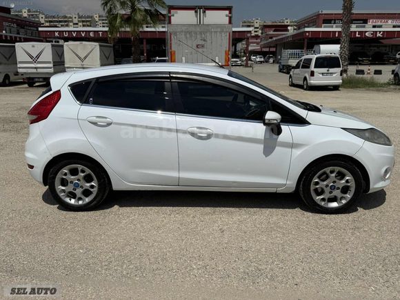 2012 MDL FORD FIESTA 1.4 TİTANİUM
