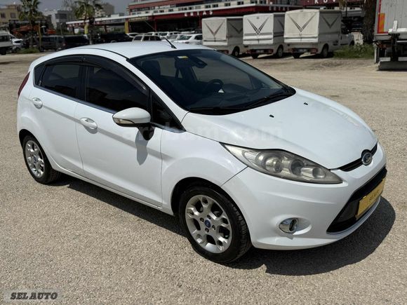 2012 MDL FORD FIESTA 1.4 TİTANİUM