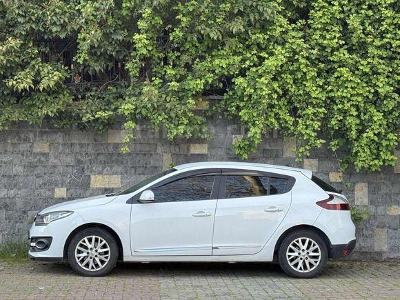 E&C CLASS - DEĞİŞENSİZ - MEGANE - TOUCH PLUS - OTOMATİK -1.5 DCİ