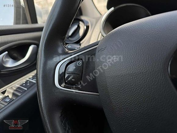 KYL MOTORS'TAN 2019 RENAULT CLİO 0.9 TCE TOUCH