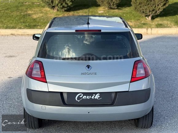**DEĞİŞENSİZ**MEGANE 1.6 AUTHENTİQUE**207.000KM**