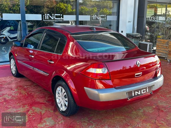 2004 MODEL-MEGANE 2-1.6 16V 115HP-HASAR KAYITSIZ-YENİ VİZE'Lİ