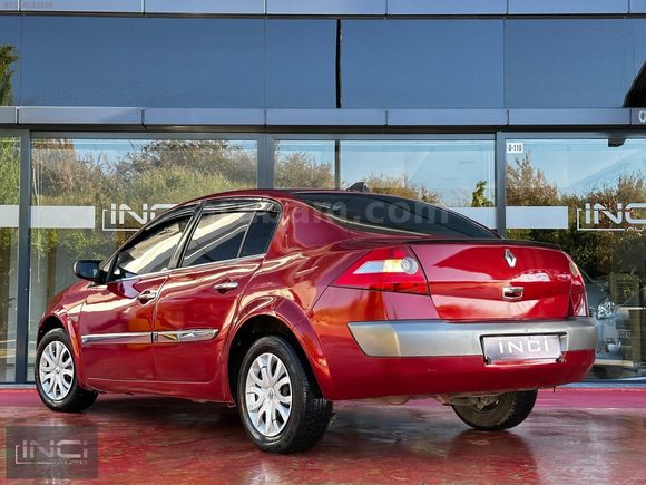 2004 MODEL-MEGANE 2-1.6 16V 115HP-HASAR KAYITSIZ-YENİ VİZE'Lİ