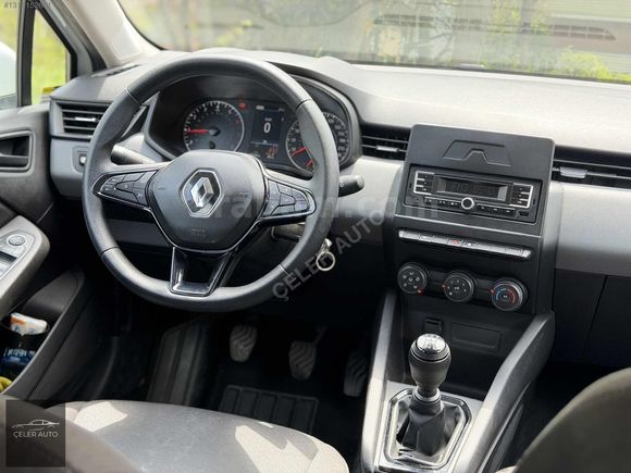 ÇELER AUTO 2022 CLİO 1.0SCE-DEĞİŞENSİZ-105.000KM