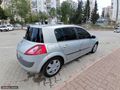 DİNÇ AUTO'dan 2005 MEGANE 1,6 Dynamique BOYASIZ HATASIZ