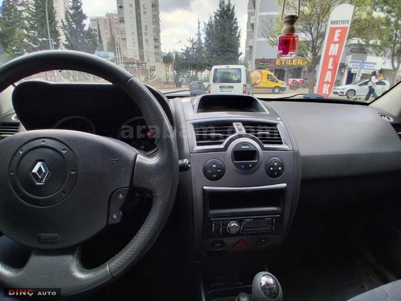 DİNÇ AUTO'dan 2005 MEGANE 1,6 Dynamique BOYASIZ HATASIZ