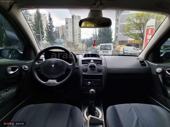 DİNÇ AUTO'dan 2005 MEGANE 1,6 Dynamique BOYASIZ HATASIZ