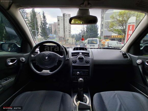 DİNÇ AUTO'dan 2005 MEGANE 1,6 Dynamique BOYASIZ HATASIZ