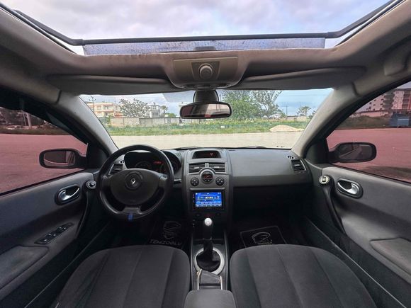 MEGANE 2 CAM TAVAN 1.6 BENZİN LPG FUL PAKET