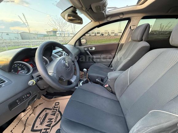 İLHAN AUTO DAN HATASIZ MEGANE2