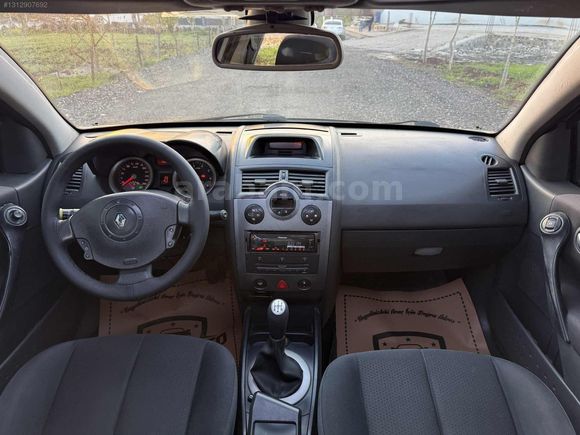 İLHAN AUTO DAN HATASIZ MEGANE2