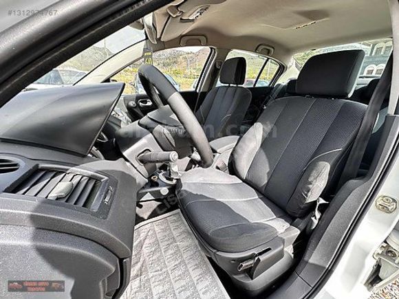 Lisans Otomotiv'den 165.000Km'de HATASIZ Beyaz Megane 2