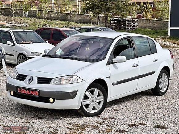 Lisans Otomotiv'den 165.000Km'de HATASIZ Beyaz Megane 2