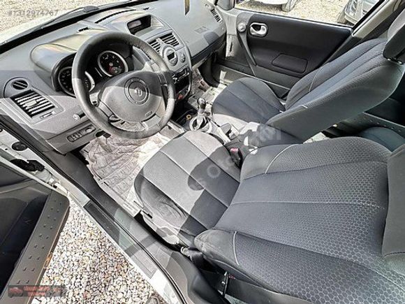 Lisans Otomotiv'den 165.000Km'de HATASIZ Beyaz Megane 2