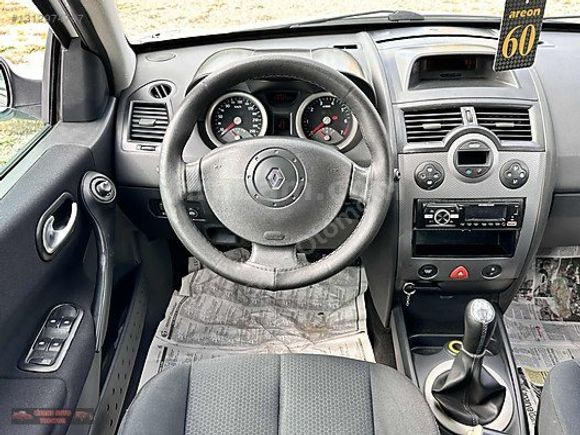 Lisans Otomotiv'den 165.000Km'de HATASIZ Beyaz Megane 2