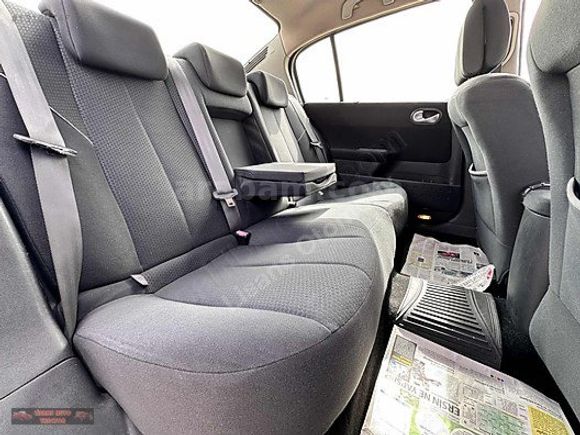 Lisans Otomotiv'den 165.000Km'de HATASIZ Beyaz Megane 2