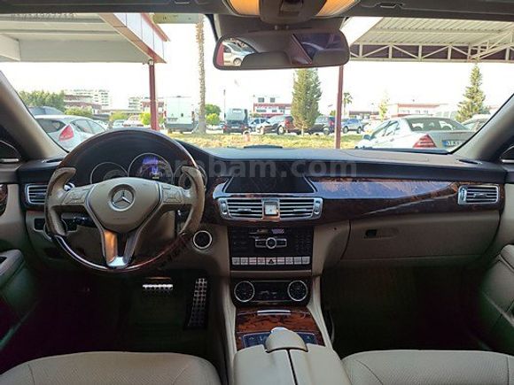 Emsalsiz CLS 350 CDi AMG 4 Matic Full+Full