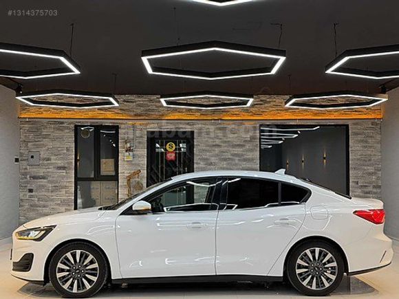 */ 2025 FORD FOCUS GSR2 TİTANİUM X 28.550 KM HATASIZ AYARINDA */