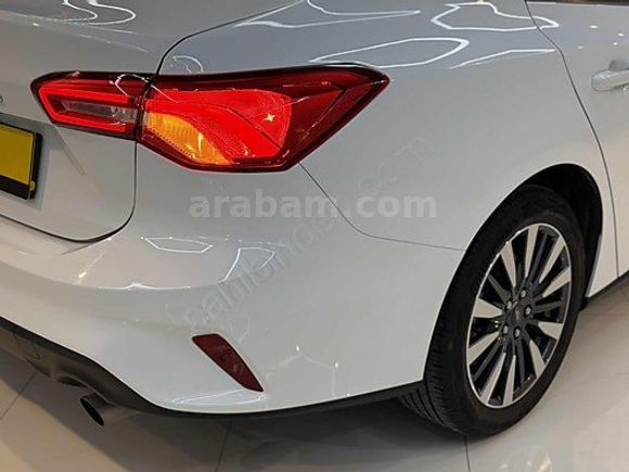*/ 2025 FORD FOCUS GSR2 TİTANİUM X 28.550 KM HATASIZ AYARINDA */