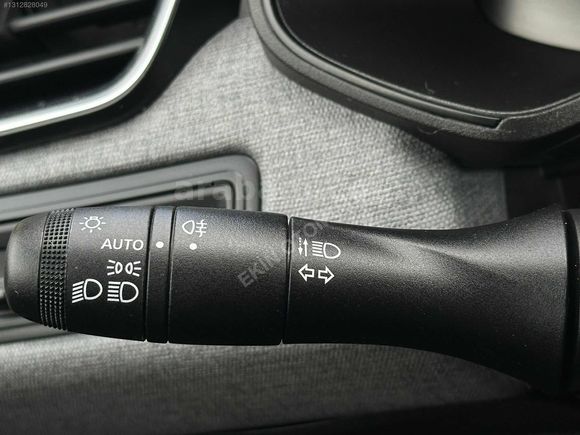 HASAR KAYITSIZ SADECE 52.000 KM HAYALET GERİ GÖRÜŞ CARPLAY 20KDV